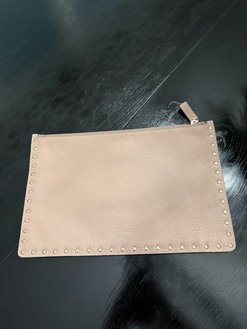 Valentino stud-trim leather pouch in dusty pink